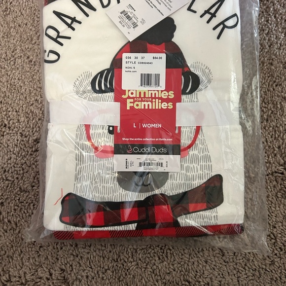 BNIP Kohl’s Red Black Grandma Bear Women’s Size L Pajamas Jammies Families - Picture 7 of 8
